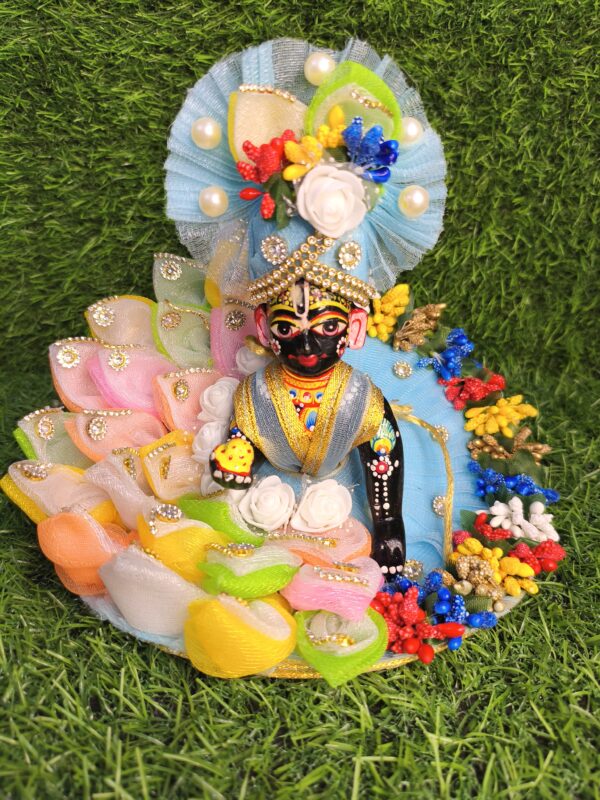 janmasthami special laddu gopal ji,krishan/bal krishna with beautiful dress and pagdi.available in sizes (0-10)