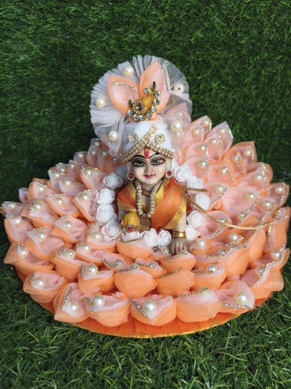 janmasthami special laddu gopal ji,bal krishna with beautiful dress with pagdi,available in sizes (0-10)